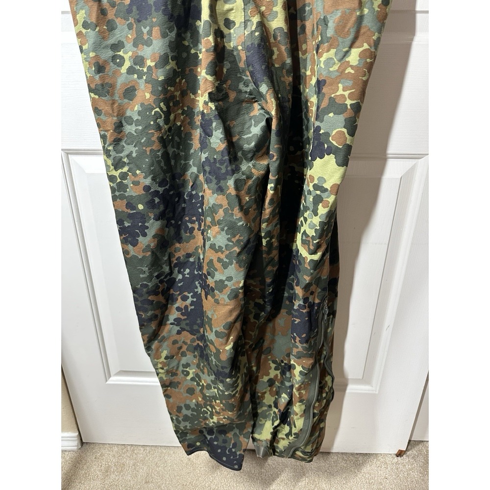 Vintage German Flecktarn Goretex Bib Rain Pants Mens XL Camo 1999 - Picture 11 of 12